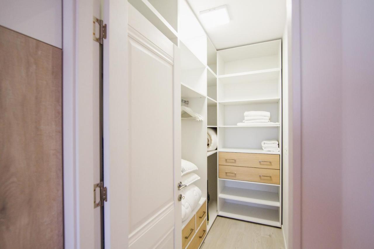 Romantic Getaway At West Residence 오라데아 외부 사진